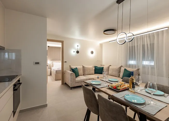 Fa & F Argostoli (Kefalonia)