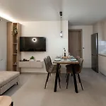 Fa & F فيلة